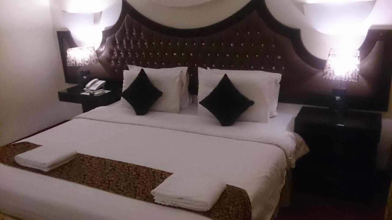 Kenanah Jeddah Hotel Kültér fotó